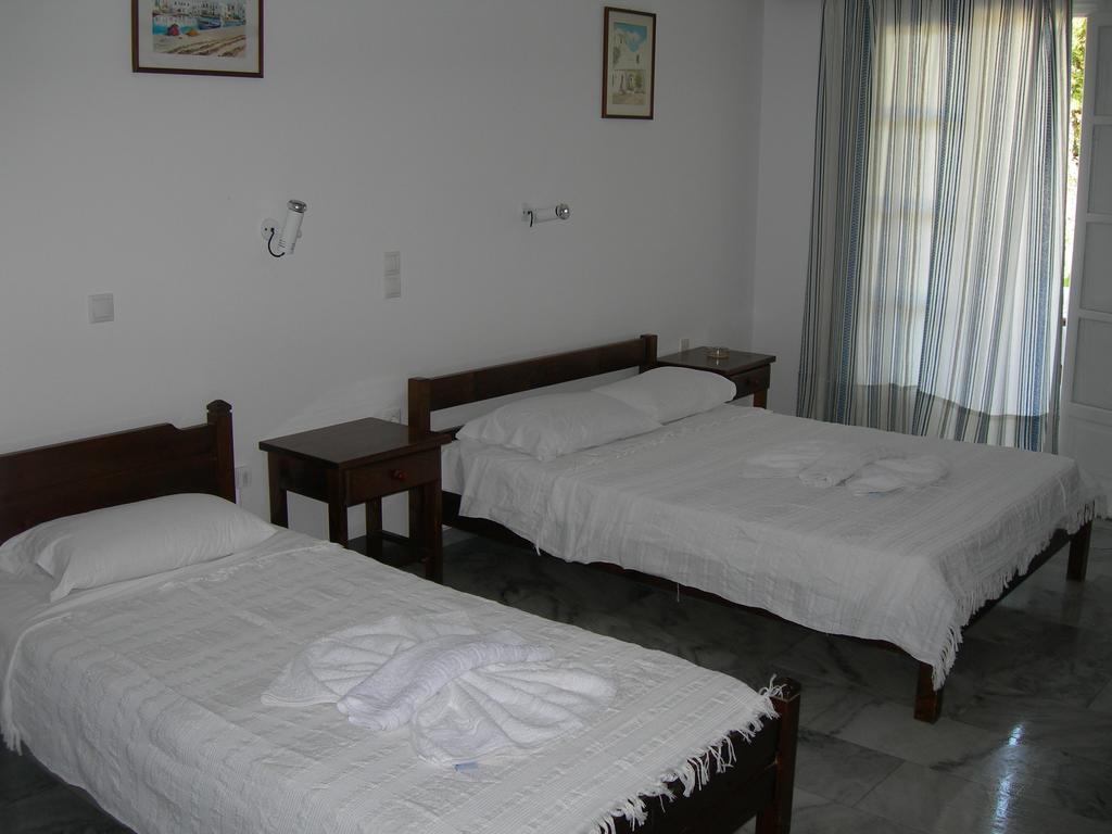 Bizas Rooms Páros Kamer foto