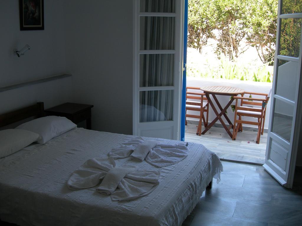 Bizas Rooms Páros Kamer foto